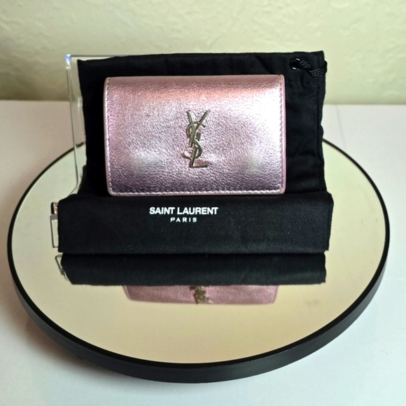 Saint Laurent Shimmering Pink Metallic Waller / Card Holder - Picture 3 of 16